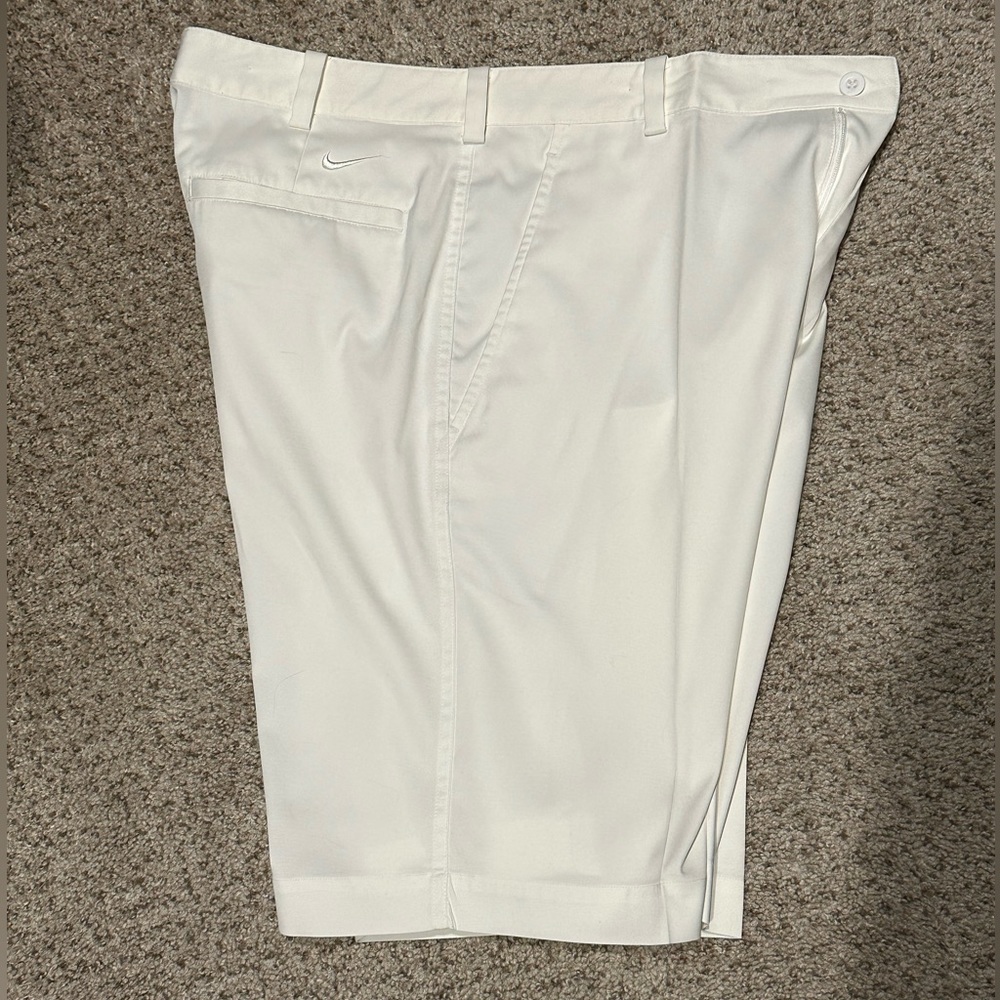 Nike Men’s Dri-Fit Golf shorts